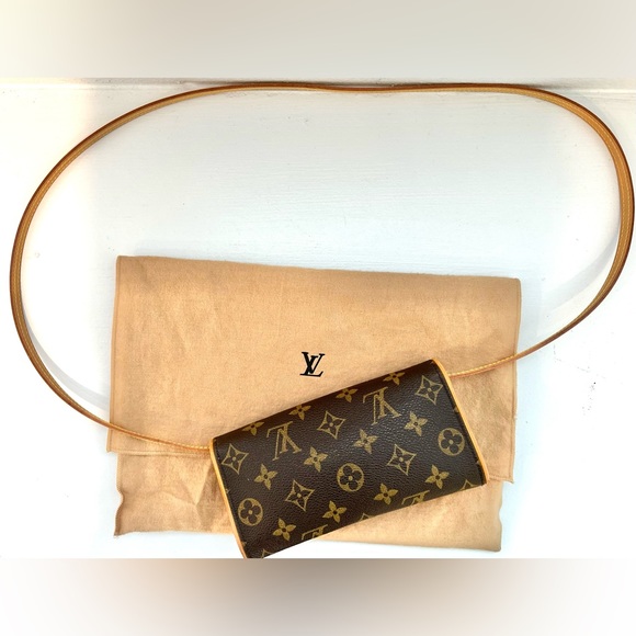 ❤️SOLD❤️ Auth LOUIS VUITTON Vintage Pochette Twin PM Monogram Bag - Picture 3 of 17